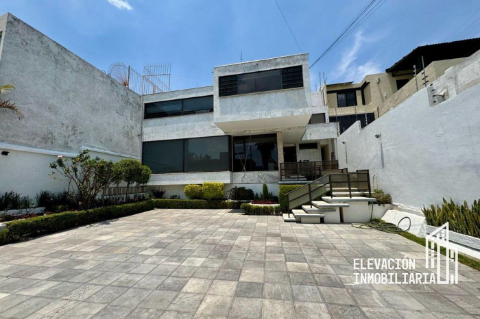 Renta casa en Lomas de Tecamachalco, Naucalpan