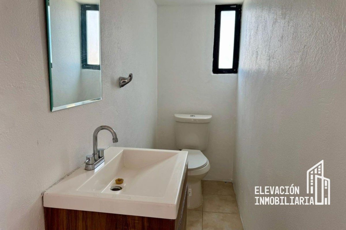 Renta casa en Lomas de Tecamachalco, Naucalpan