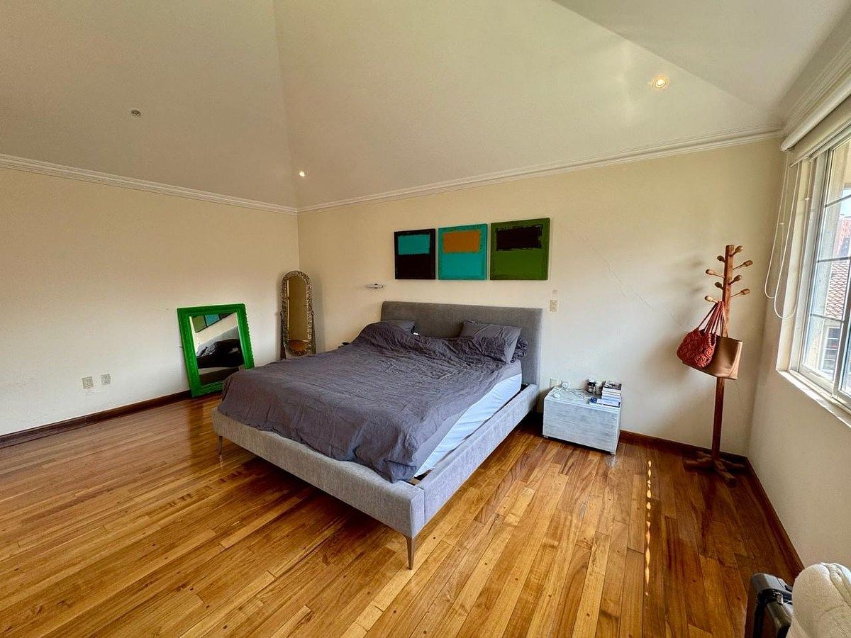 Venta de Casa en Conjunto, Hacienda de Las Palmas, Huixquilucan