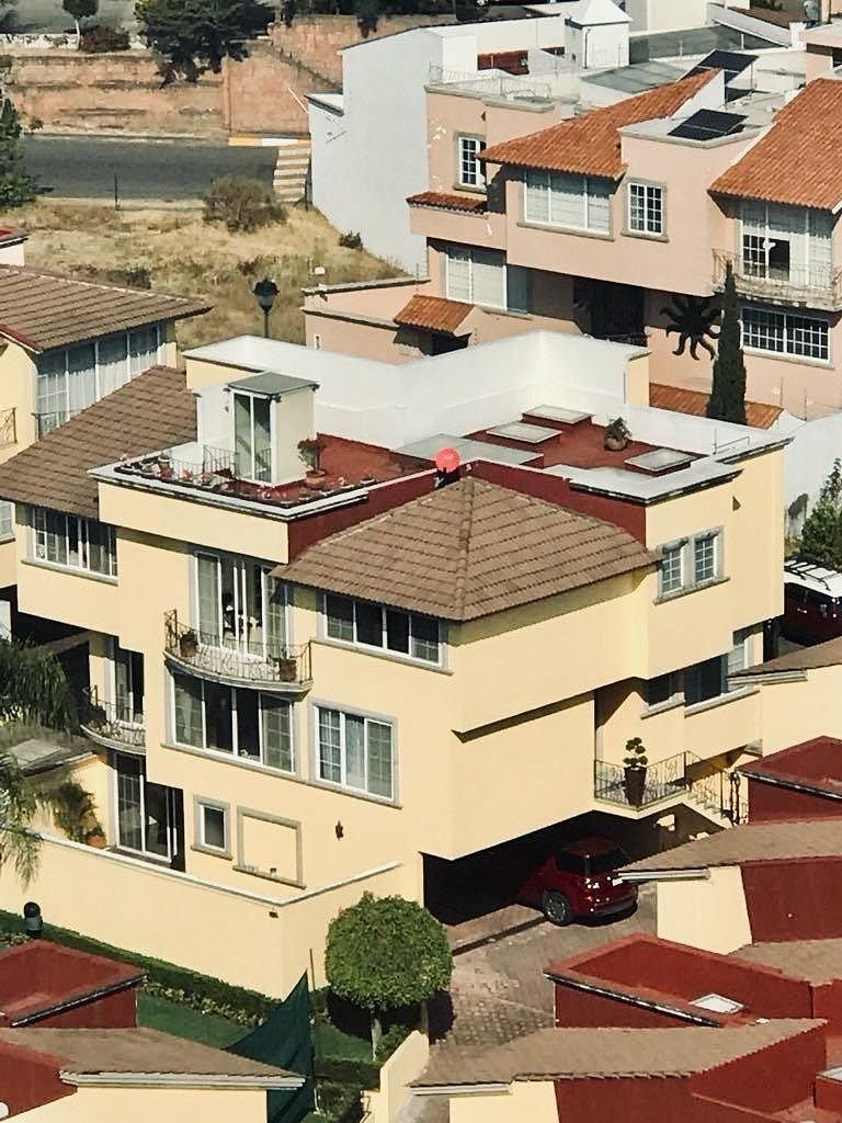 Venta de Casa en Conjunto, Hacienda de Las Palmas, Huixquilucan