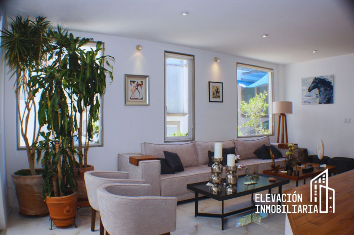 Casa En Renta, A Un Paso De Santa Fe Y Bosques De Las Lomas