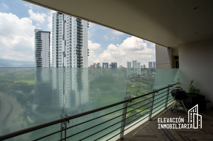 venta de departamento con terraza, bosque real, huixquilucan, estado de méxico.