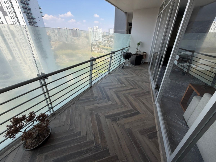 venta de departamento con terraza, bosque real, huixquilucan, estado de méxico.