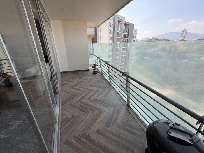 venta de departamento con terraza, bosque real, huixquilucan, estado de méxico.