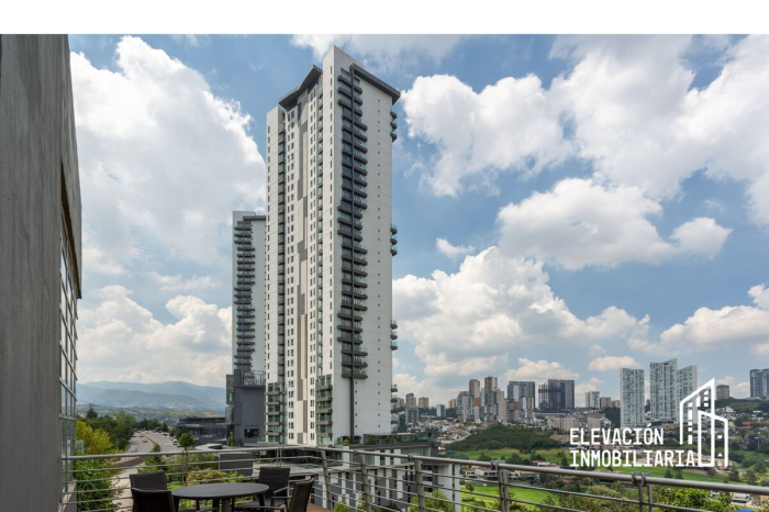 venta de departamento con terraza, bosque real, huixquilucan, estado de méxico.