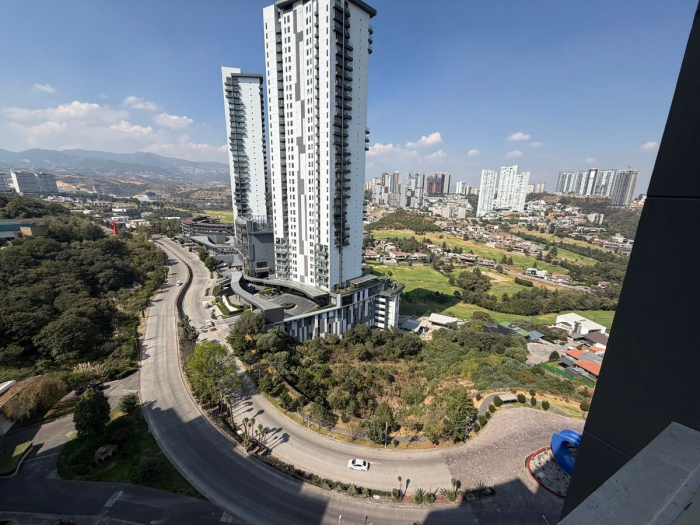 venta de departamento con terraza, bosque real, huixquilucan, estado de méxico.