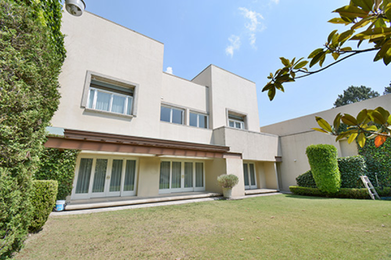 Casa En Venta En Lomas De Vista Hermosa