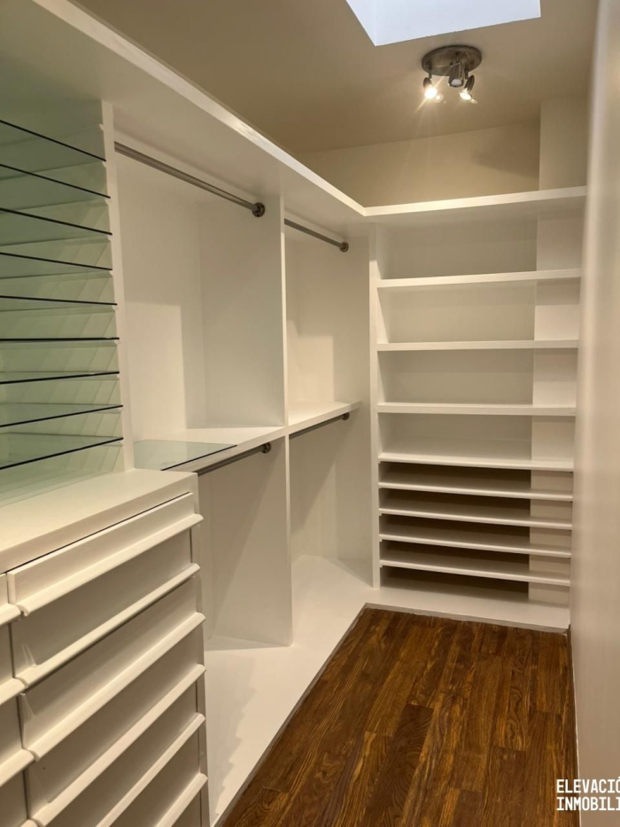 Venta de Casa en Condominio en Valle de las Palmas, Huixquilucan, Edo. México.