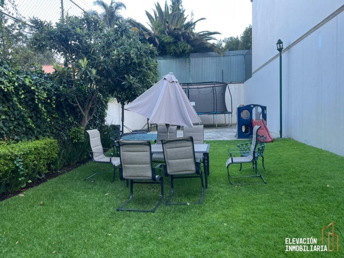 Venta de Casa en Condominio en Valle de las Palmas, Huixquilucan, Edo. México.