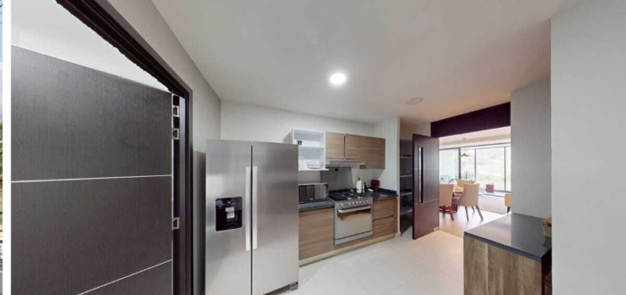 Renta de Departamento con Family Room y Terraza en Bosque Real.