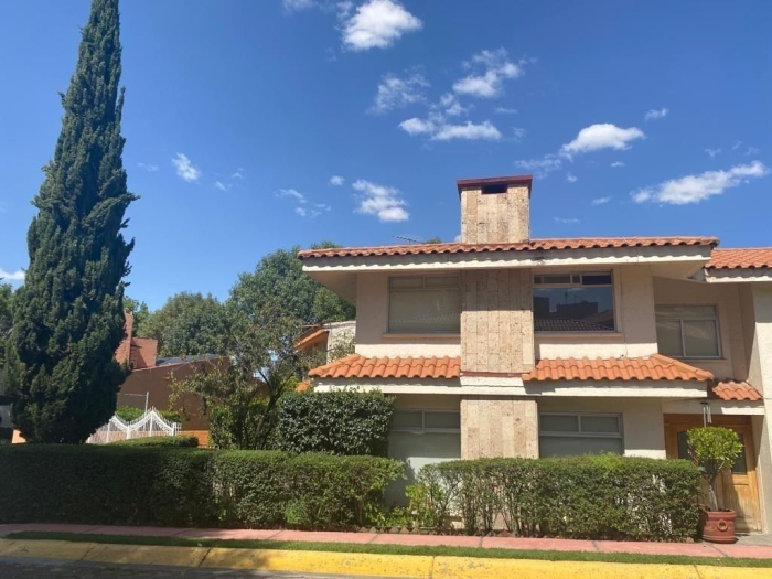 Casa en Condominio en Venta Paseo de las Palmas Huixquilucan, Las Villas