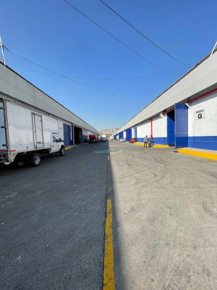 renta de bodega dentro de parque industrial tlanepantla– varios metrajes.