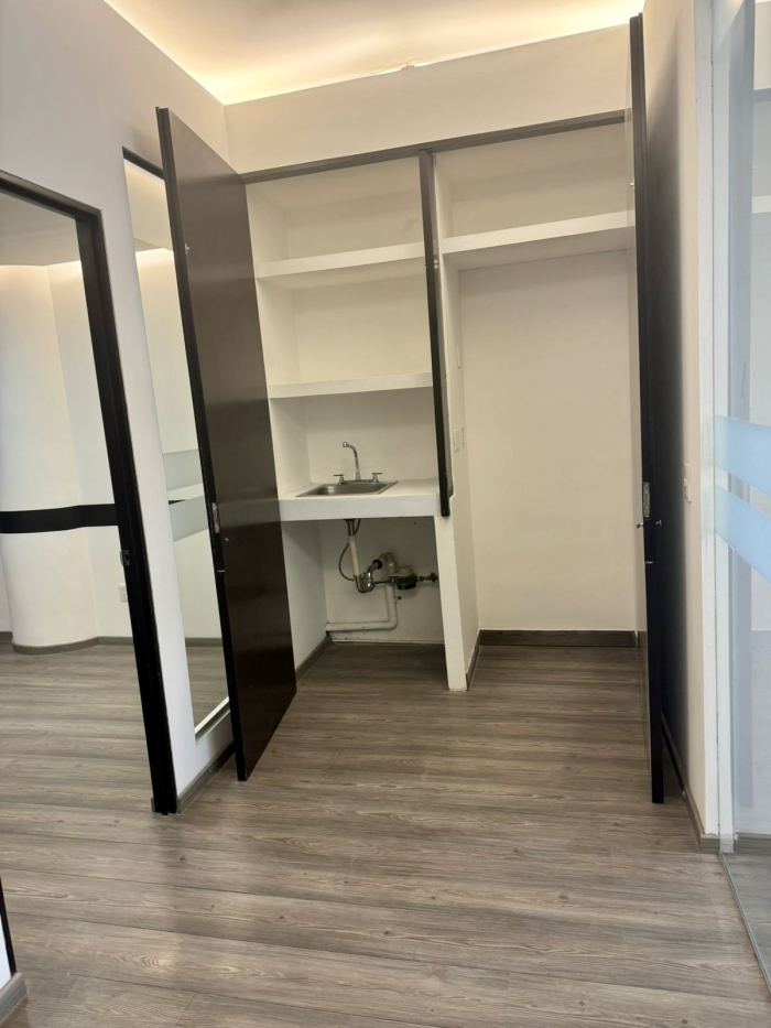 renta de local u oficina comercial en galerías reforma, ciudad de méxico.