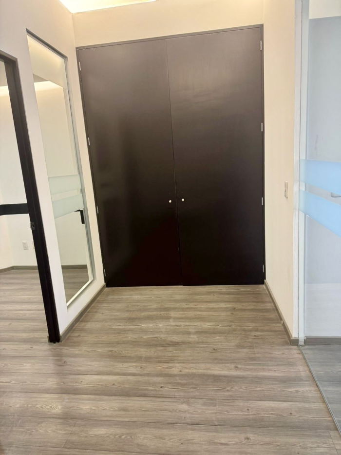renta de local u oficina comercial en galerías reforma, ciudad de méxico.