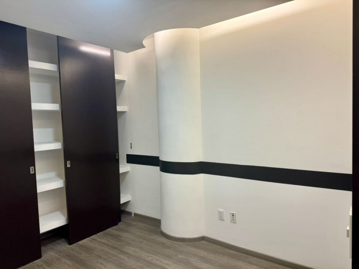 renta de local u oficina comercial en galerías reforma, ciudad de méxico.