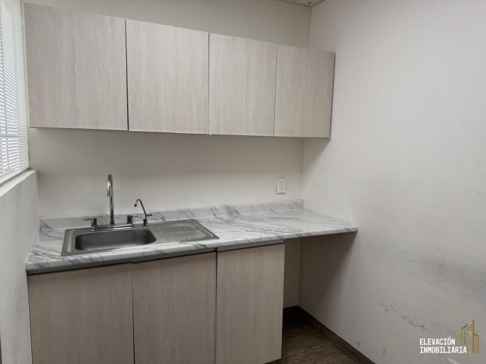 Renta Oficinas, Corporativo Diamante, Jesus del Monte, Interlomas, Huixquilucan