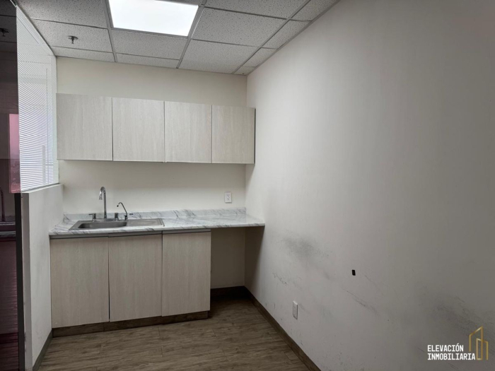 Renta Oficinas, Corporativo Diamante, Jesus del Monte, Interlomas, Huixquilucan