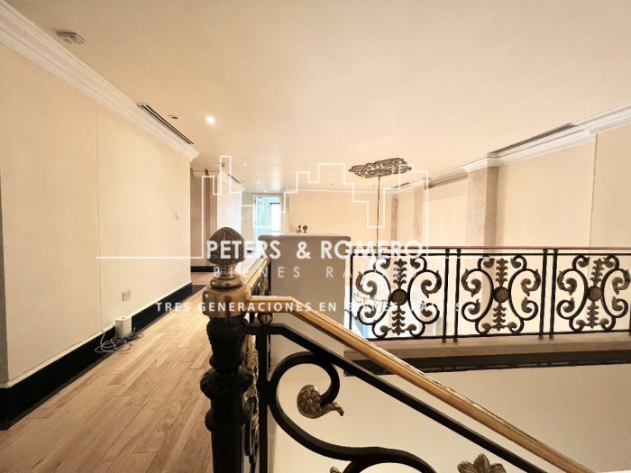 residencia clásica en venta en rubén dario