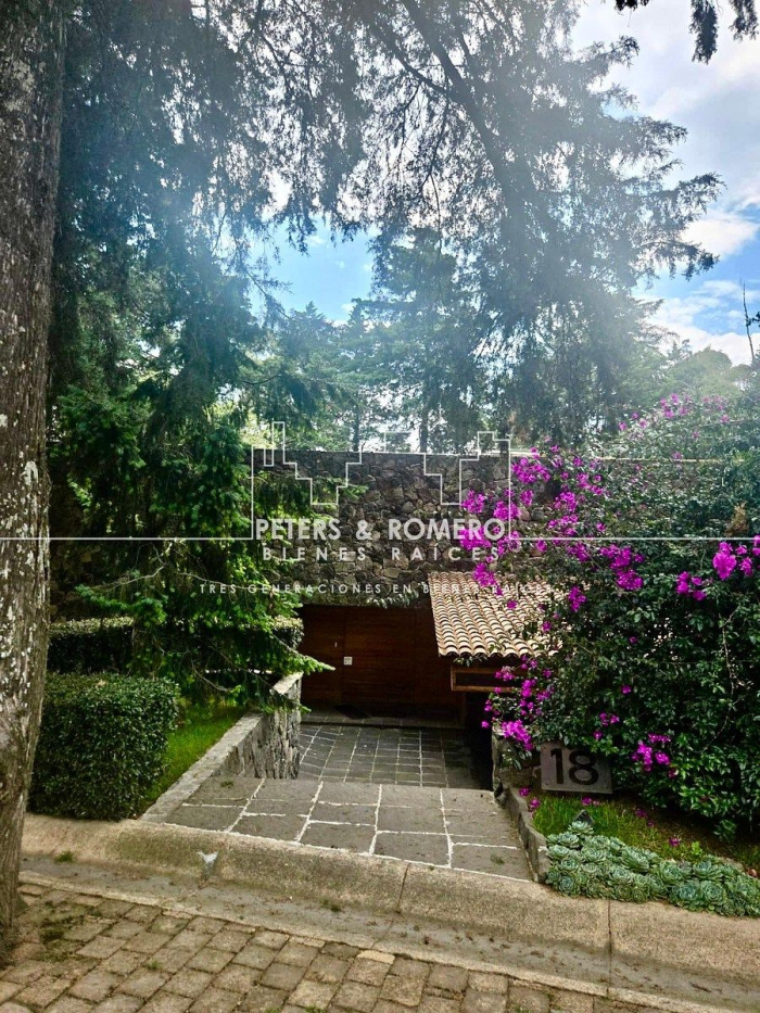 casa en venta en club de golf los encinos