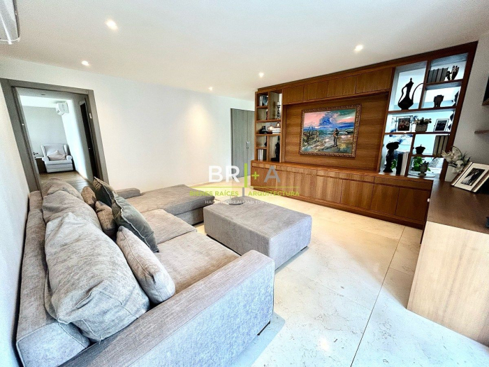 Departamento En Venta En Lomas De Chapultepec, Miguel Hidalgo, UNIQ