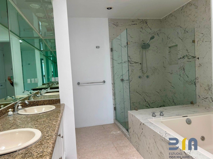 casa en condominio en venta  en interlomas