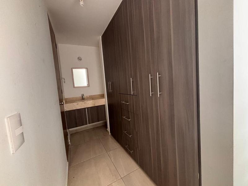 RENTO DEPARTAMENTO CERCA ANTEA,PRIVALIA