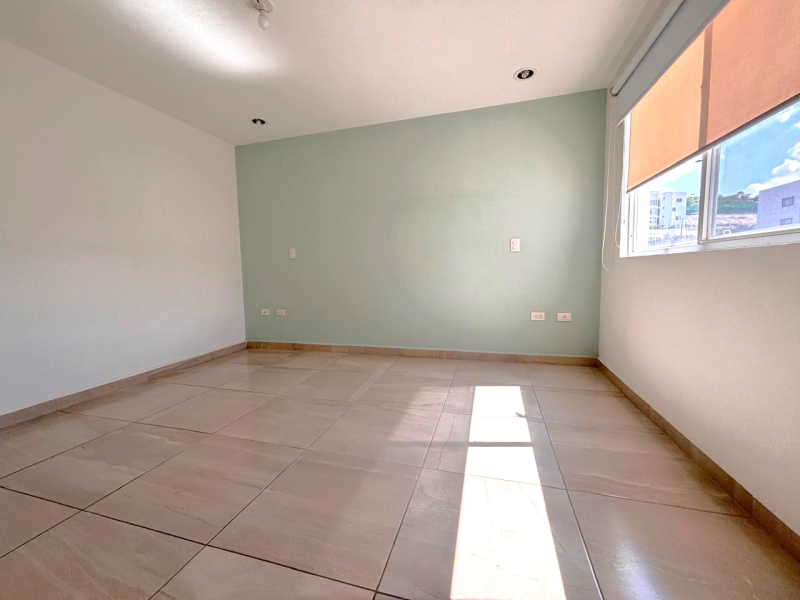 RENTO DEPARTAMENTO CERCA ANTEA,PRIVALIA