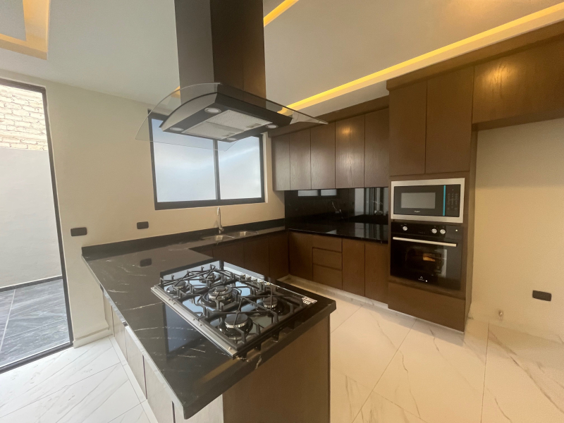 Casa En Condominio En Venta En Altavista Fraccionamiento
