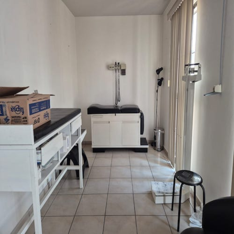 Local Comercial En Venta En Fraccionamiento Jardines Del Country