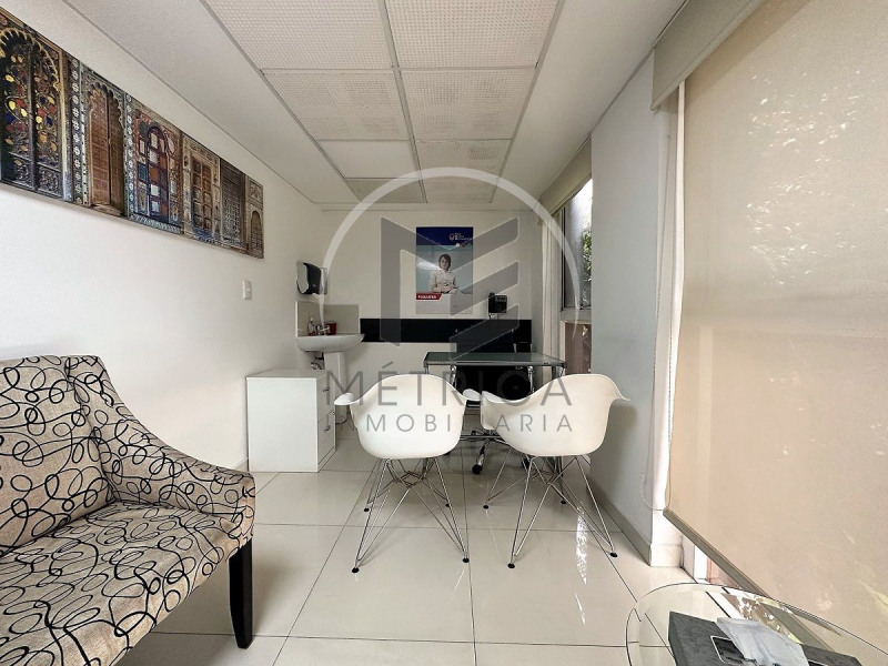 edificio / oficinas / consultorio en venta en condesa: