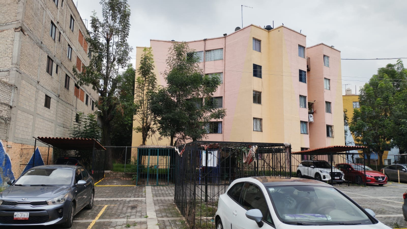 departamento en venta en los cuartos (san rafael chamapa i)