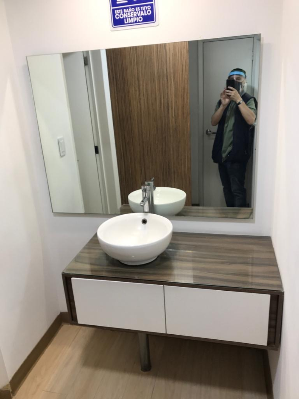 Departamento Con Local Comercial En Venta En Temístocles, Polanco