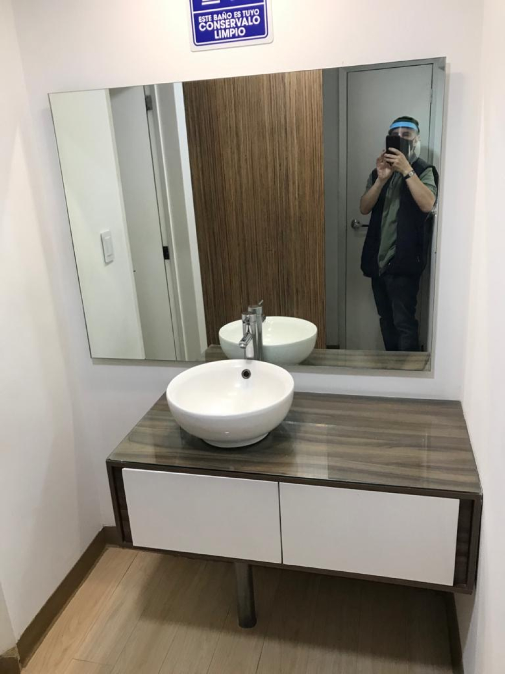 Departamento Con Local Comercial En Venta En Temístocles, Polanco