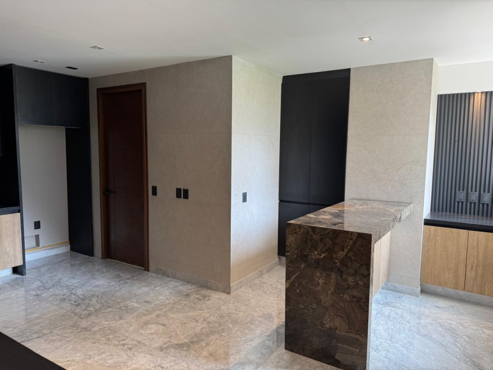 Departamento En Venta En Hacienda De Las Palmas
