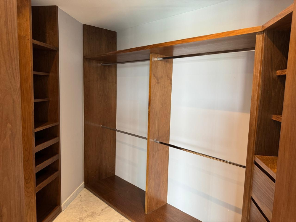 Departamento En Venta En Hacienda De Las Palmas