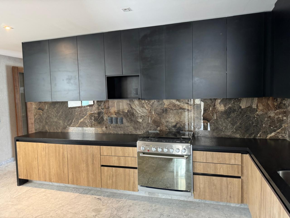 Departamento En Venta En Hacienda De Las Palmas