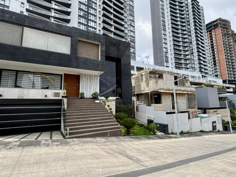 casa en venta, bosque real, a estrenar