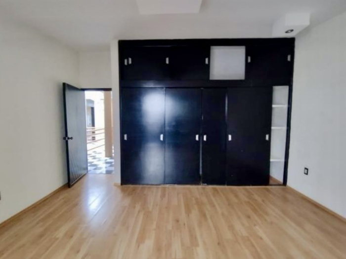 casa en venta con amenidades en colinas del sur