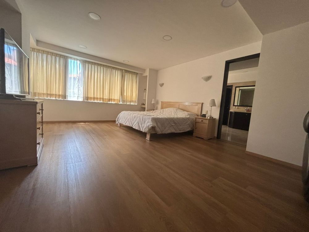 Departamento En Venta En Bosques De Las Palmas