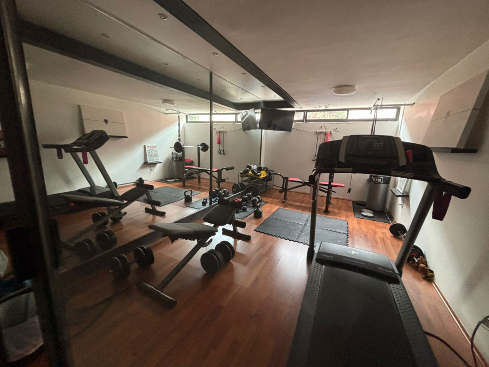 Casa En Venta En Hacienda De Las Palmas