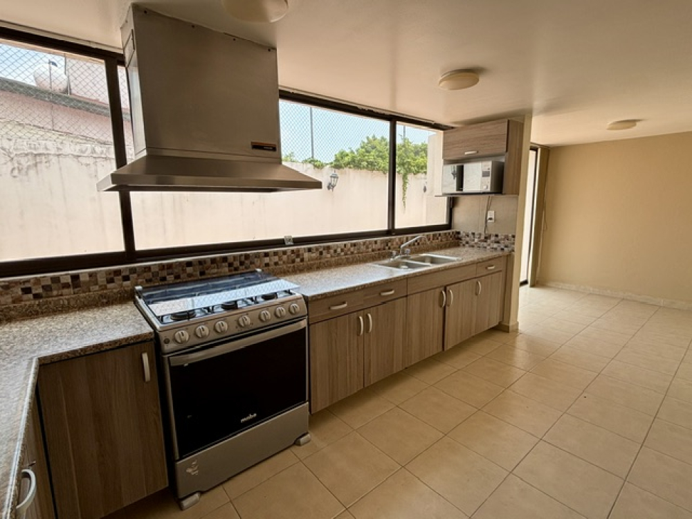 Casa En Venta, Lomas De Bellavista