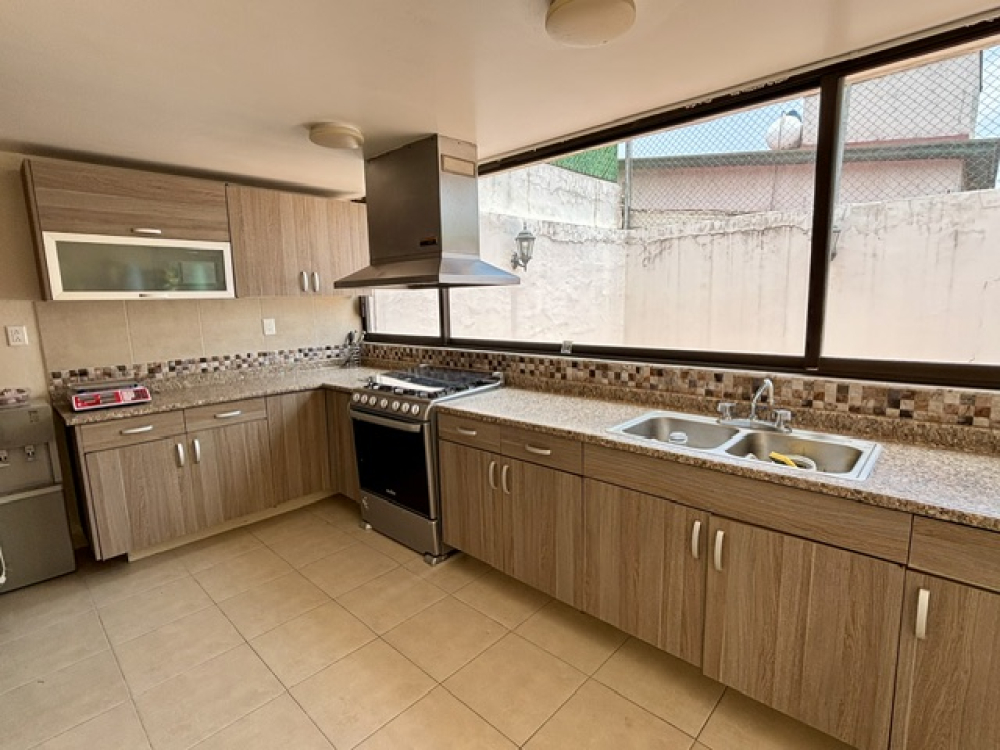 Casa En Venta, Lomas De Bellavista