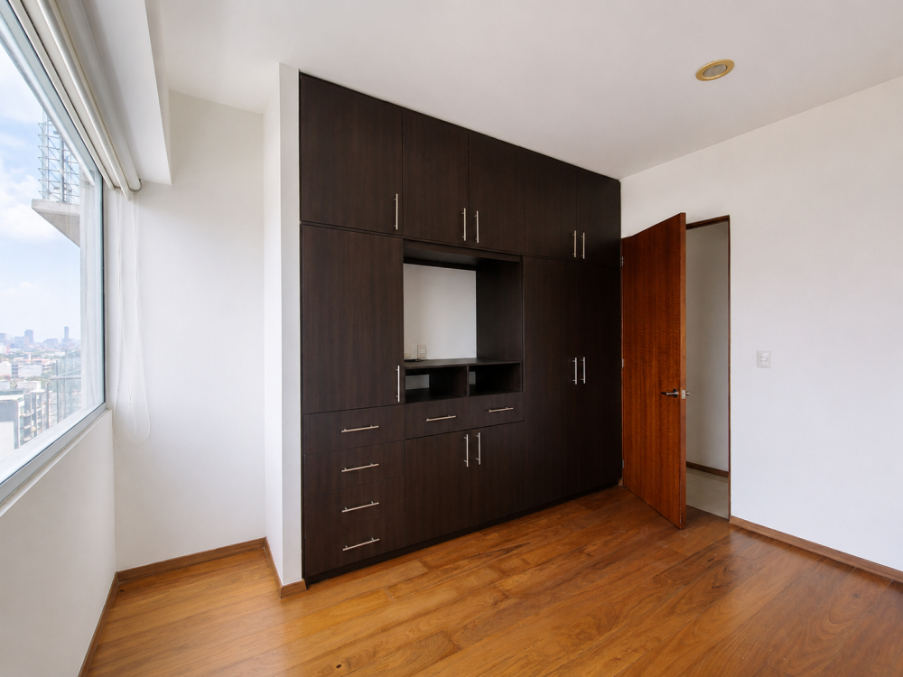 venta departamento en grand tower del valle, piso 13 vista al sur