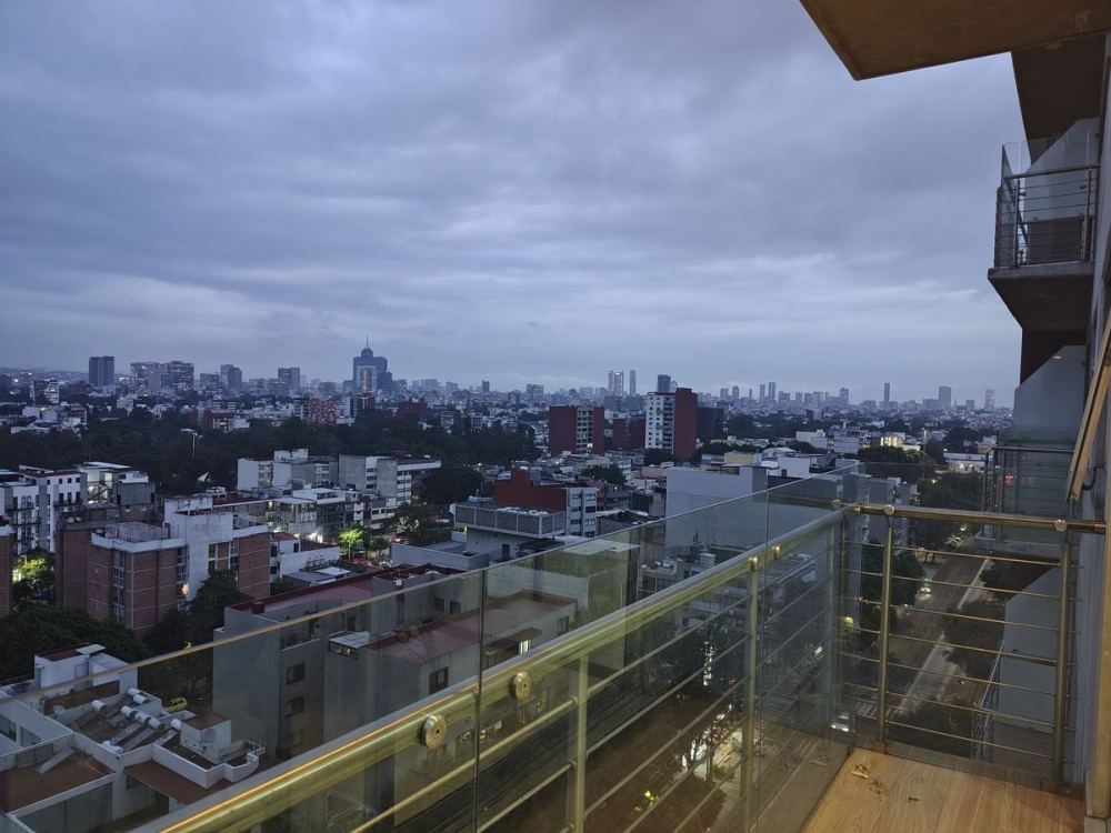 venta departamento en grand tower del valle, piso 13 vista al sur