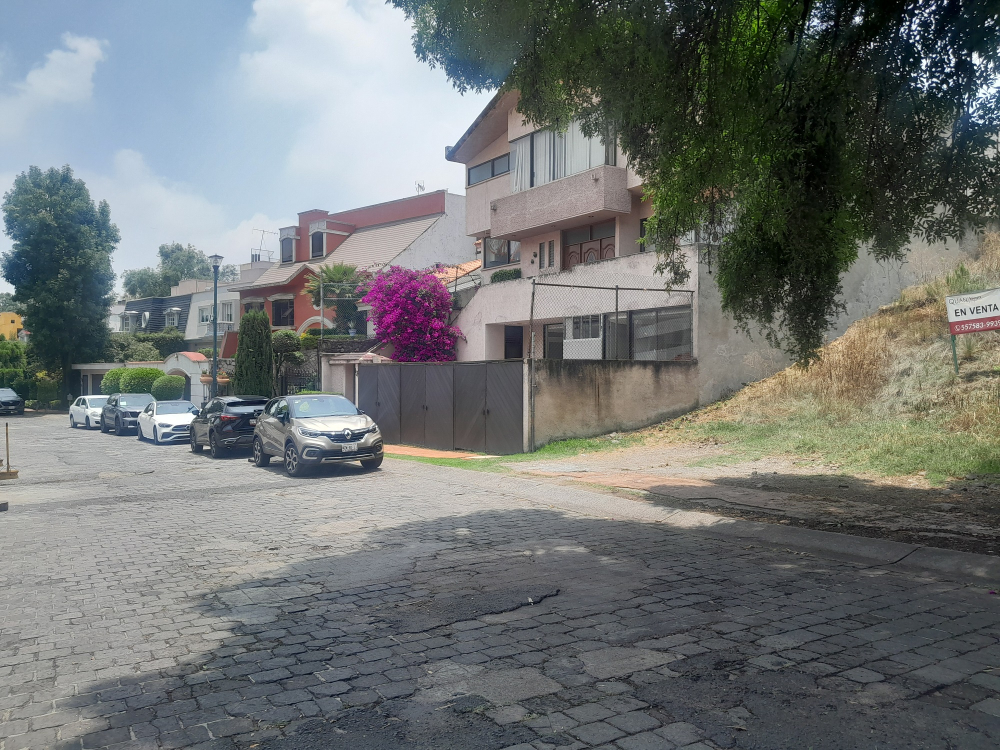 Terreno En Venta Unifamiliar En  Condominio En Lomas  De  Las Palmas