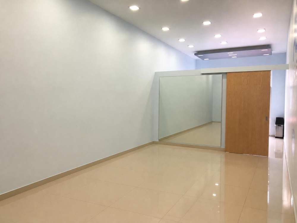 Local Comercial En Renta En Las Águilas