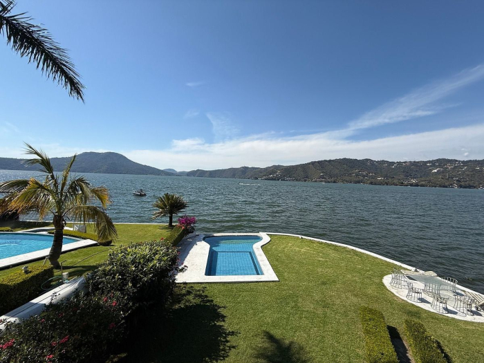 casa jacarandas
