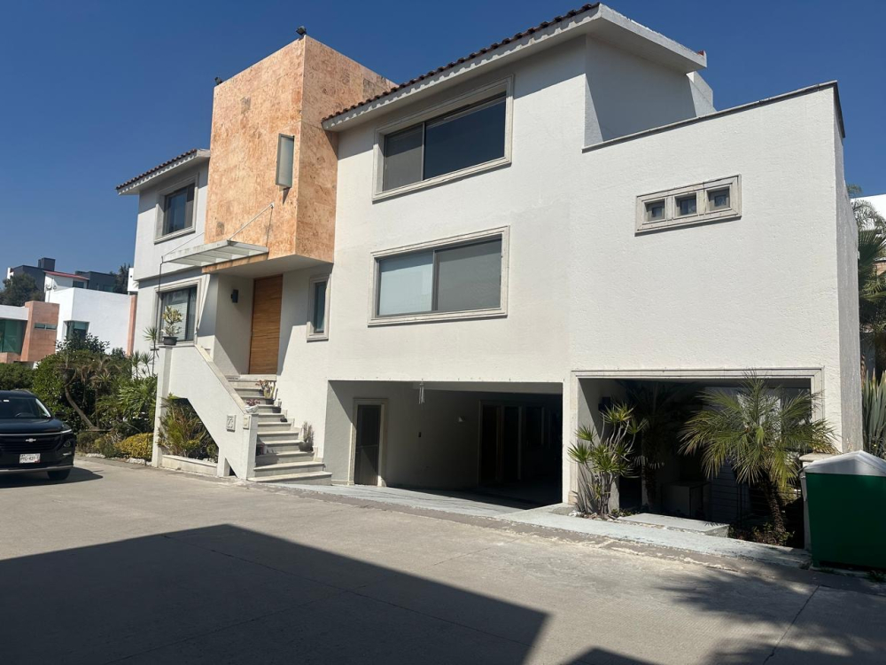 Casa En Venta En Bosque Esmeralda