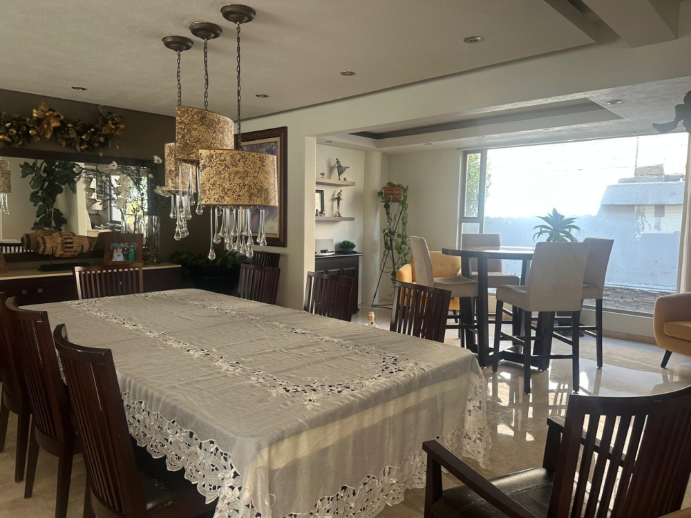 Casa En Venta En Bosque Esmeralda