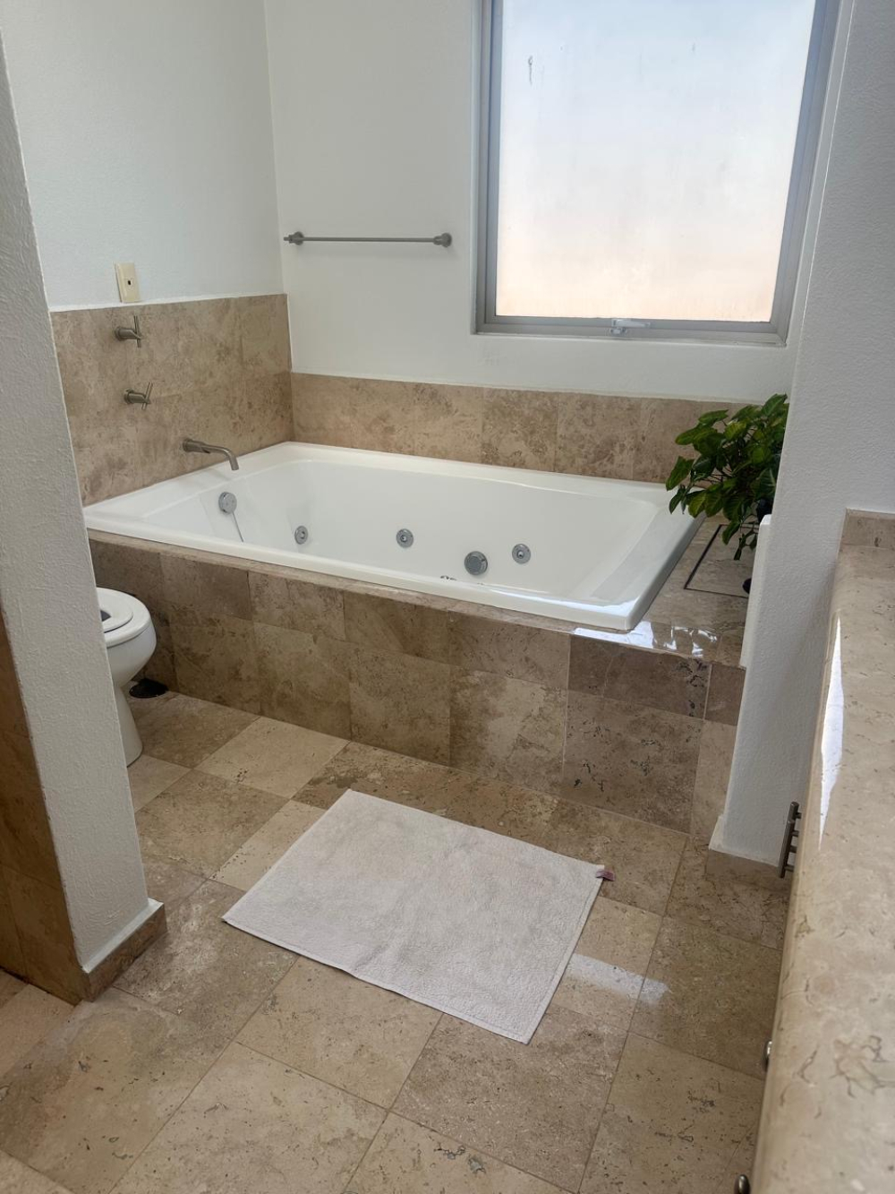 Casa En Venta En Bosque Esmeralda